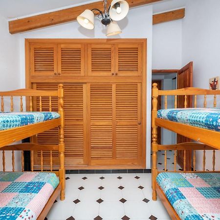 Villa Solivent Es Mercadal Bagian luar foto